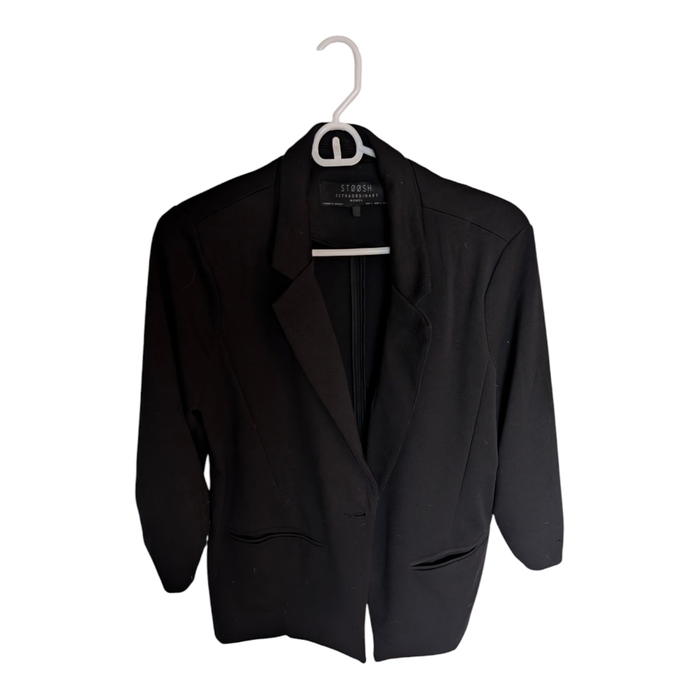 Stoosh Black Open-Front Blazer with 3/4 Sleeves